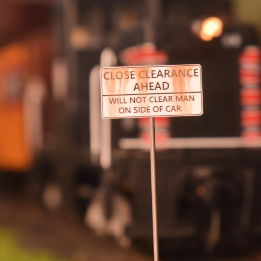 HO Scale - Weathered Close Clearance Signs - 2 Pack