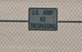 HO Scale - U.S. Army No Trespassing - No Poles - 4 Pack