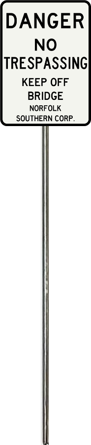 HO Scale - NS "No Trespassing on Bridge" - 4 Pack