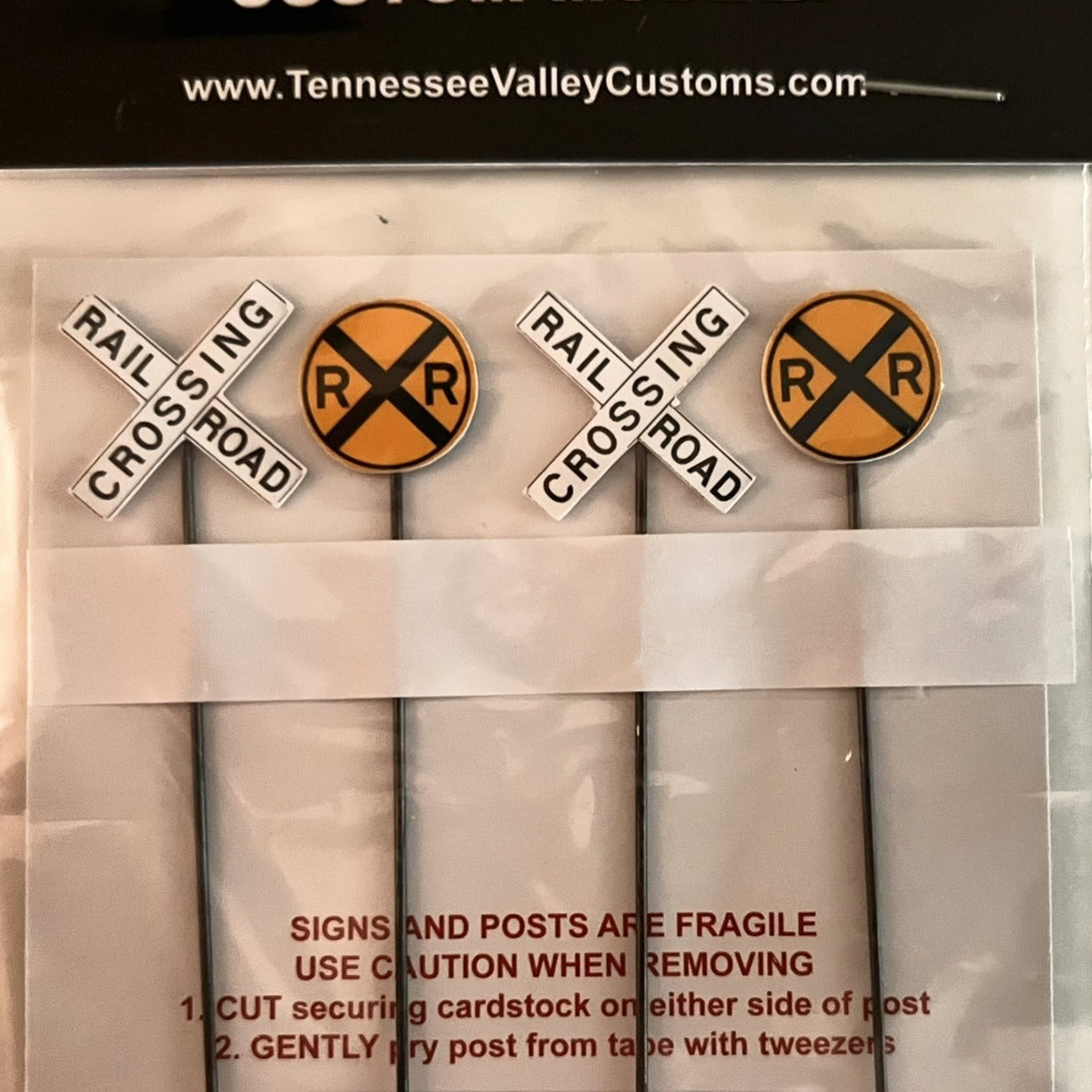 O Scale - Grade Crossing Sign Pack - 4 Signs