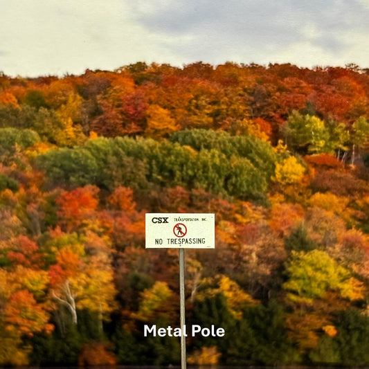 HO Scale - CSX - No Trespassing - 4 Pack