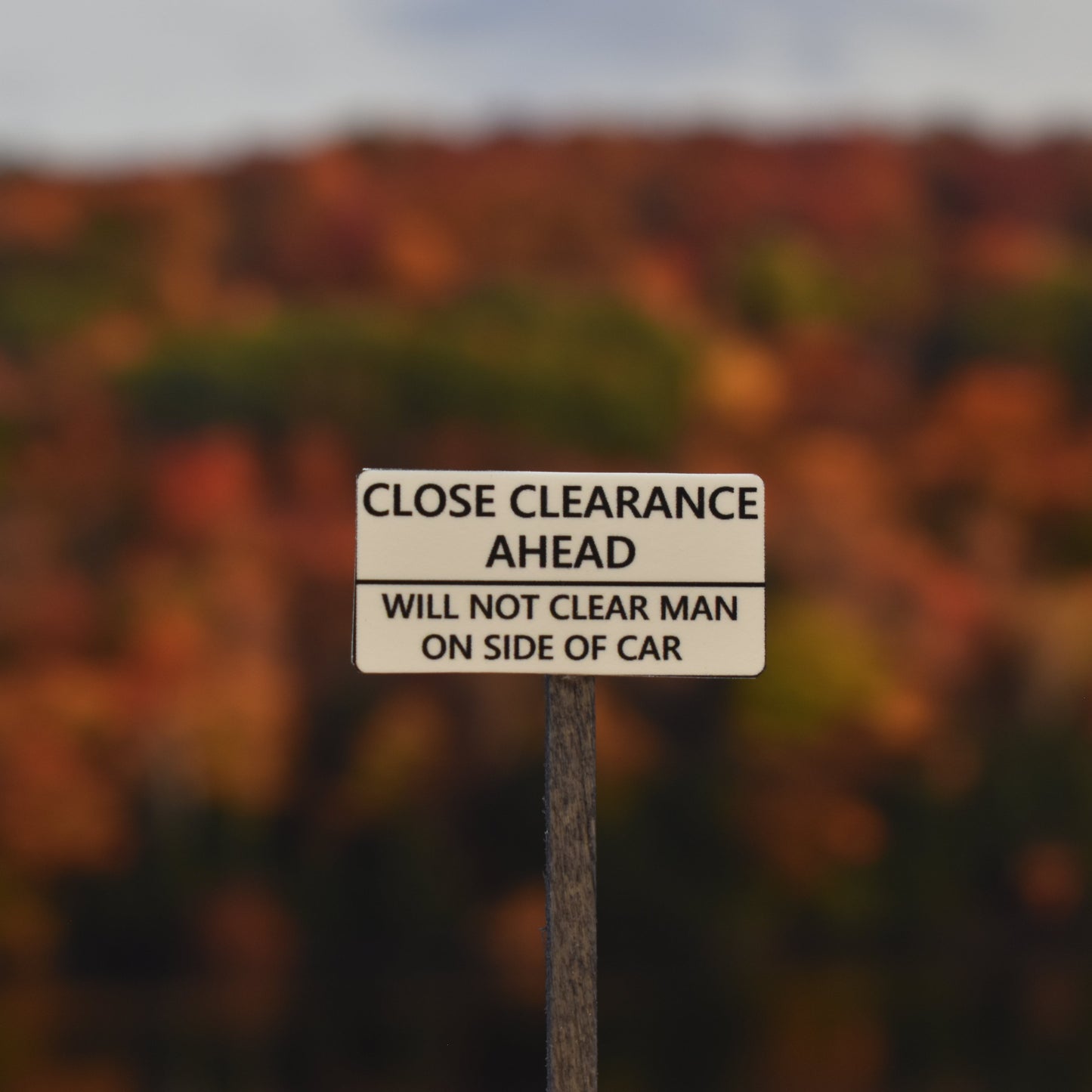 N Scale - Close Clearance Signs - 2 Pack