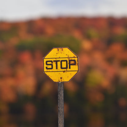 HO Scale - Yellow Stop Sign - Horizontal Line - 2 Pack