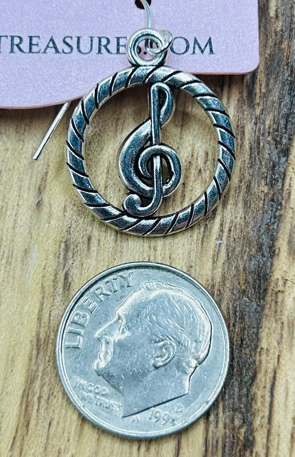 Treble Clef Circle Earrings