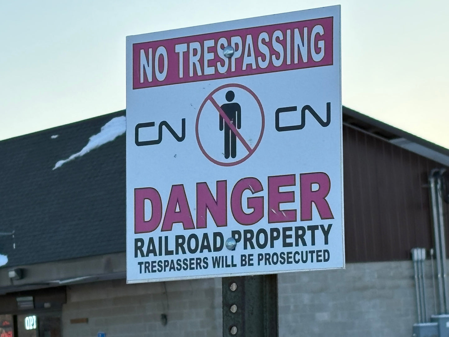 O Scale - CN- No Trespassing - 2 Pack